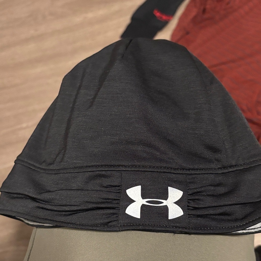 Under Armour Black Hat